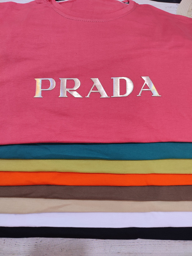 تیشرت باکسی زنانه چاپ برجسته PRADA